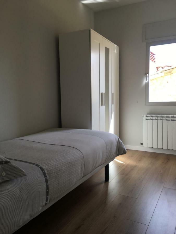 Apartaments La Pertusa Corca  Bagian luar foto