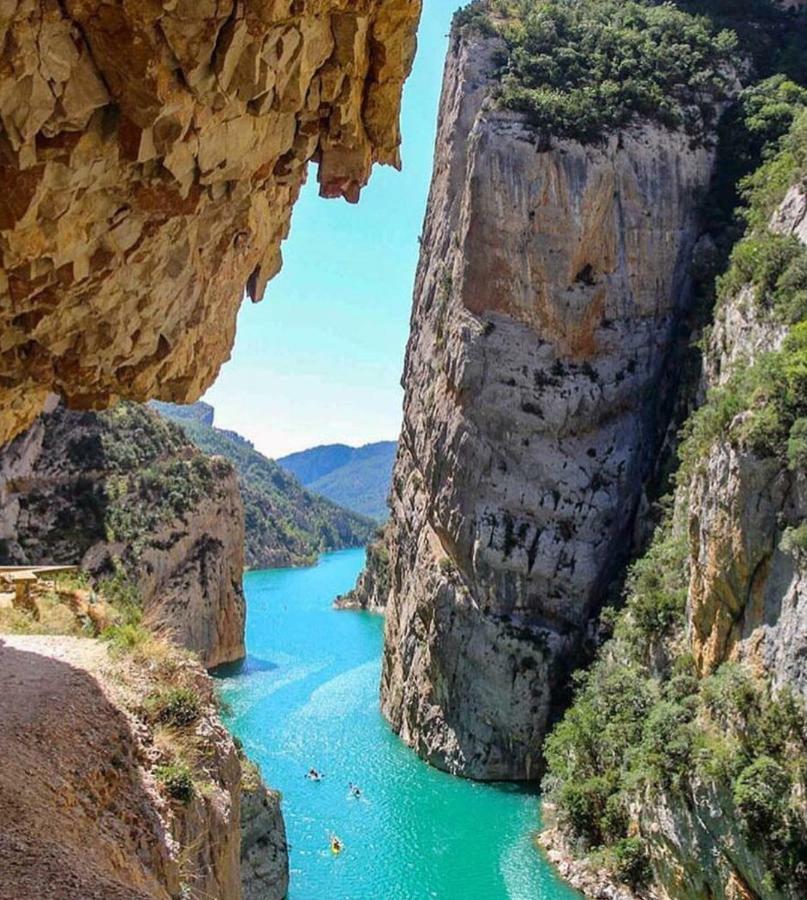 Apartaments La Pertusa Corca  Bagian luar foto
